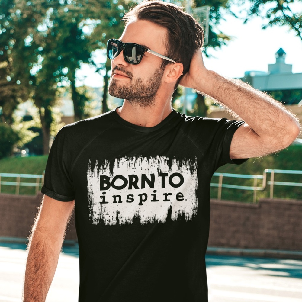 Graphic T-Shirts - Picture 5 of 5